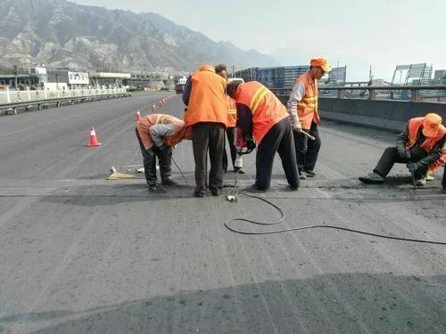 石狮道路桥梁病害治理